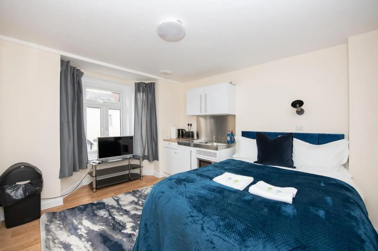 Modern Studio Apartments In Castle St Southampton United Kingdom